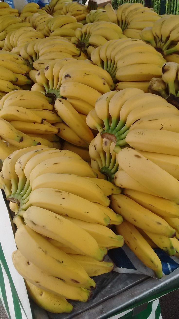 BANANA PRATA KG